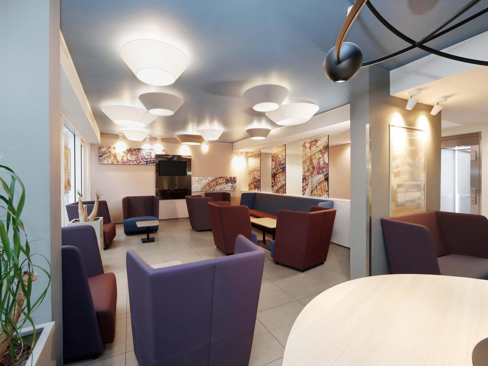 B&B Hotel Berlin-Alexanderplatz — Zdjęcia 1